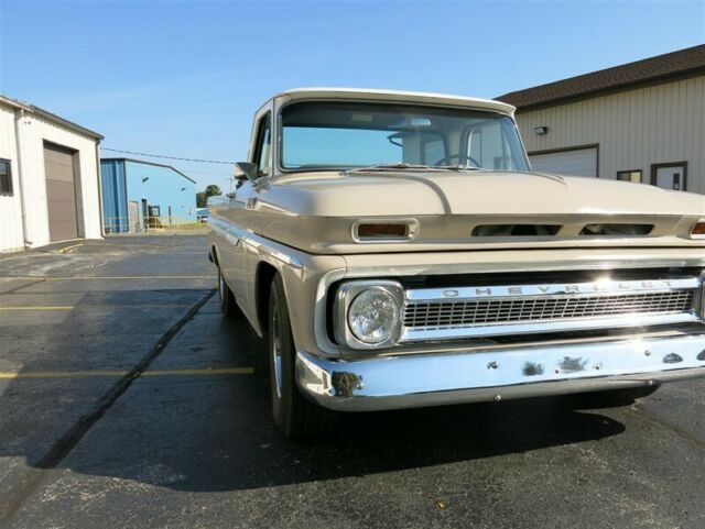 Chevrolet C-10 1965 image number 44