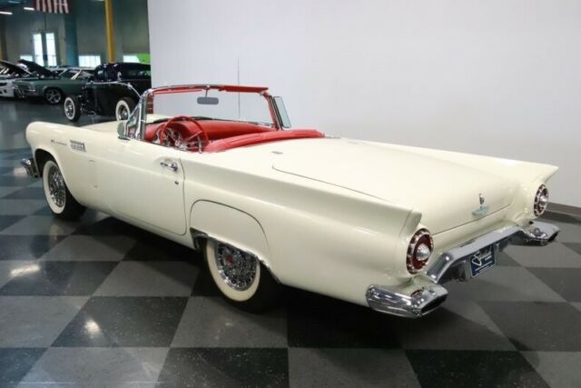 Ford Thunderbird 1957 image number 33