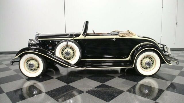 Chrysler Imperial 1933 image number 31