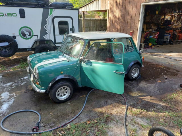 Mini Cooper 1968 image number 9