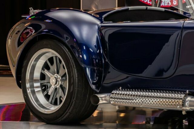 Shelby Cobra 1965 image number 20