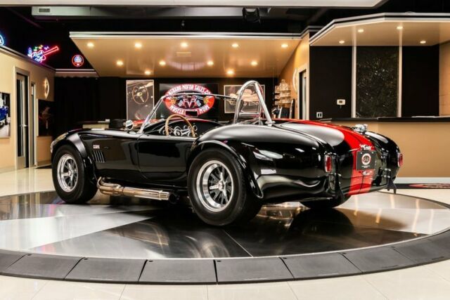 Shelby Cobra 1965 image number 38