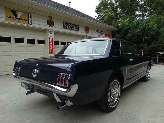 Ford Mustang 1965 image number 11