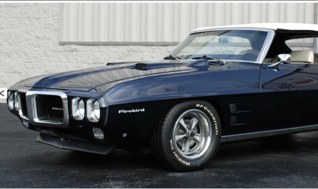 Pontiac Firebird 1969 image number 2