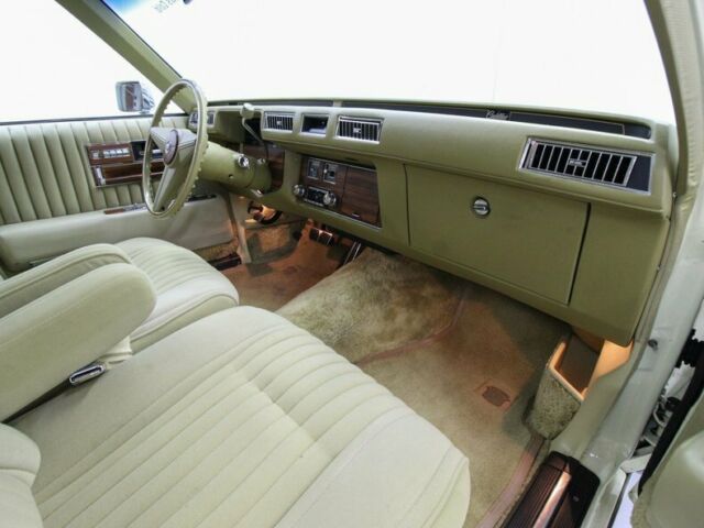 Cadillac Seville 1976 image number 15