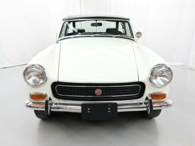 MG Midget 1972 image number 1