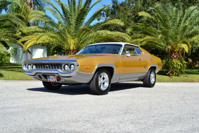 Plymouth Satellite 1972 image number 32