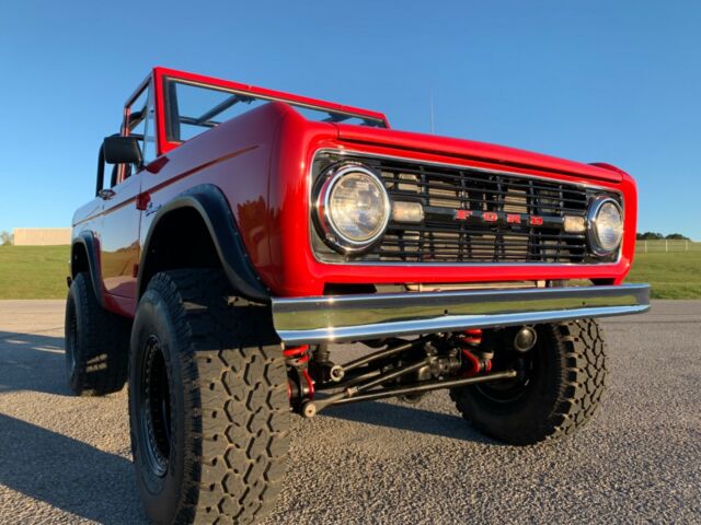 Ford Bronco 1966 image number 1