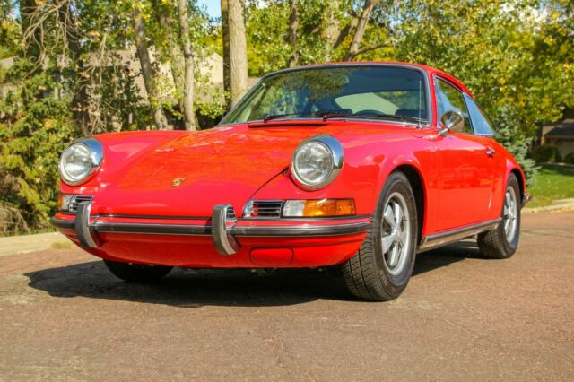 Porsche 911 1969 image number 18