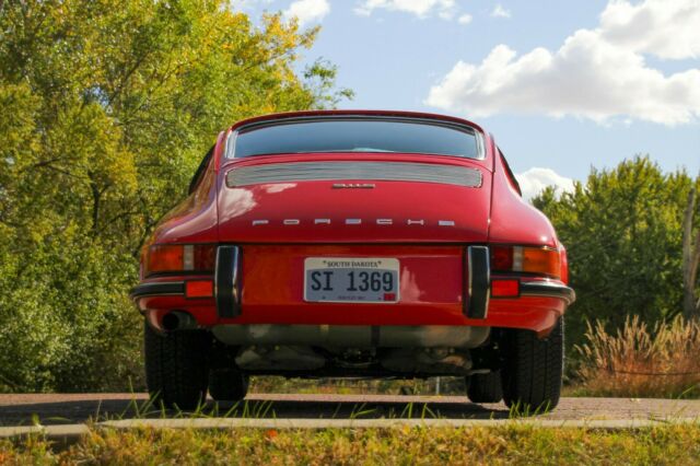 Porsche 911 1969 image number 21