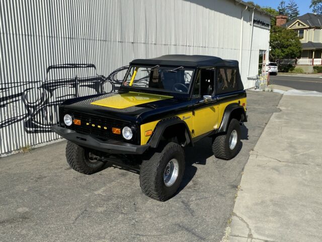 Ford Bronco 1970 image number 1