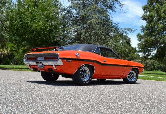 Dodge Challenger 1970 image number 11