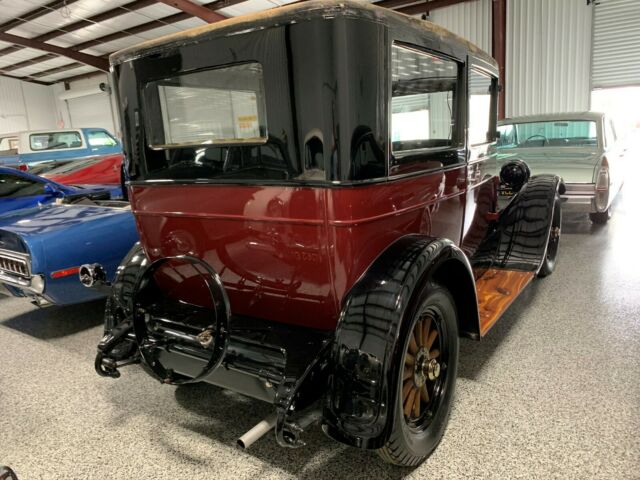 Chrysler Series 70 1926 image number 3