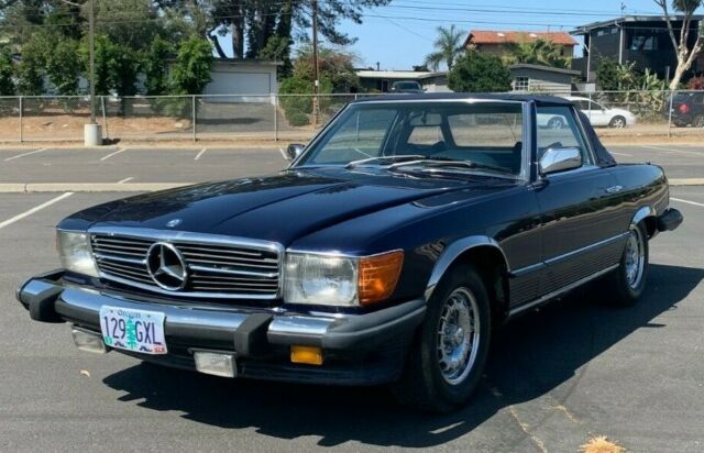 Mercedes-Benz SL-Class 1976 image number 13