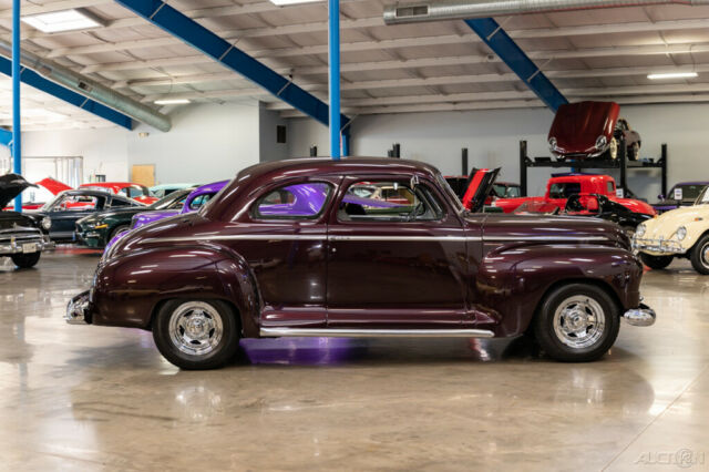 Plymouth Coupe 1947 image number 28