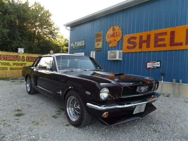 Ford Mustang 1966 image number 0