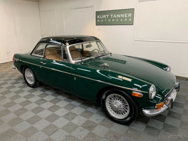 MG MGB 1970 image number 21