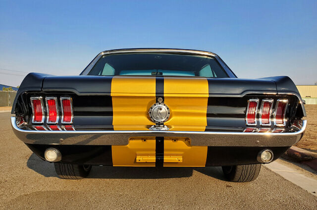 Ford Mustang 1967 image number 29