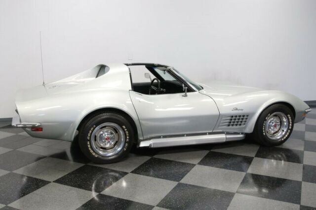 Chevrolet Corvette 1970 image number 14