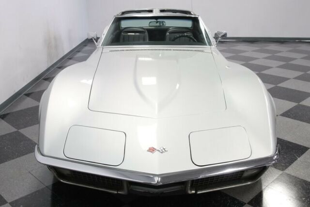 Chevrolet Corvette 1970 image number 19