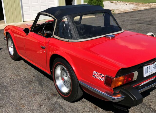 Triumph TR-6 1976 image number 1