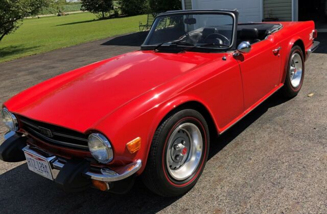 Triumph TR-6 1976 image number 2