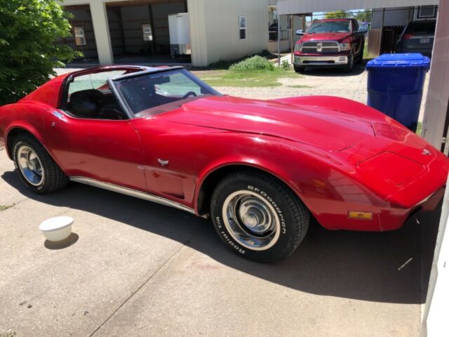 Chevrolet Corvette 1977 image number 0