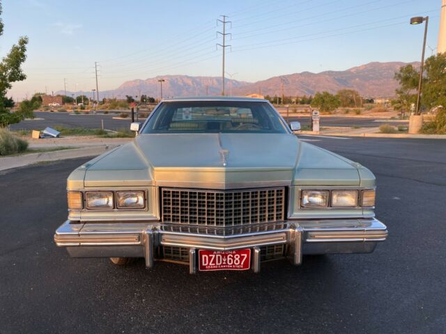 Cadillac DeVille 1976 image number 25