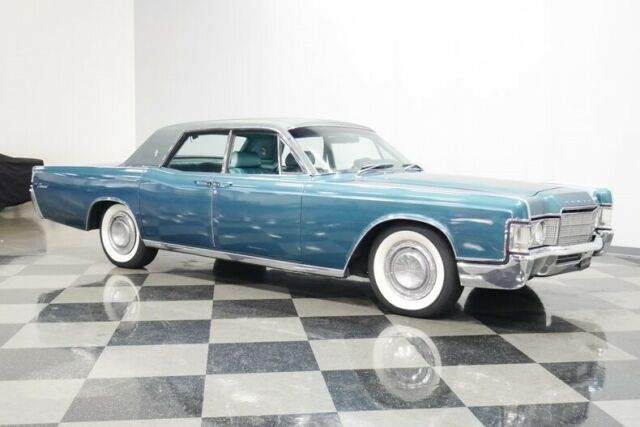 Lincoln Continental 1969 image number 16