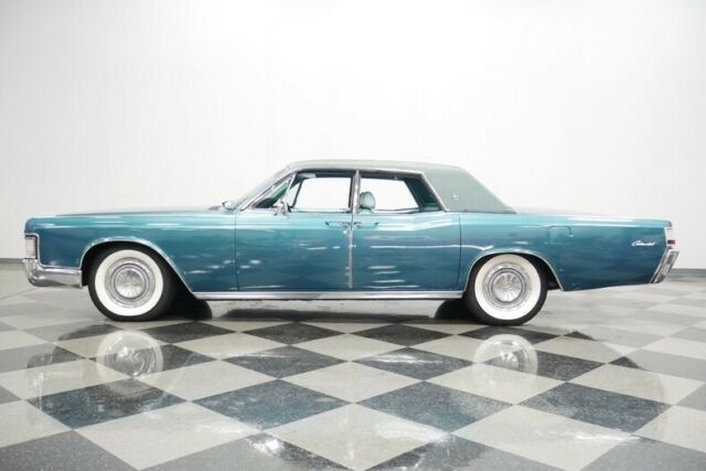 Lincoln Continental 1969 image number 31