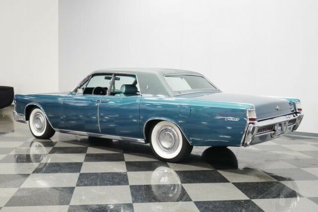 Lincoln Continental 1969 image number 32