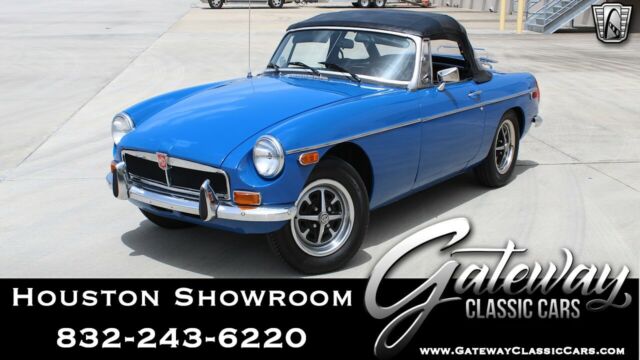 MG MGB 1973 image number 24