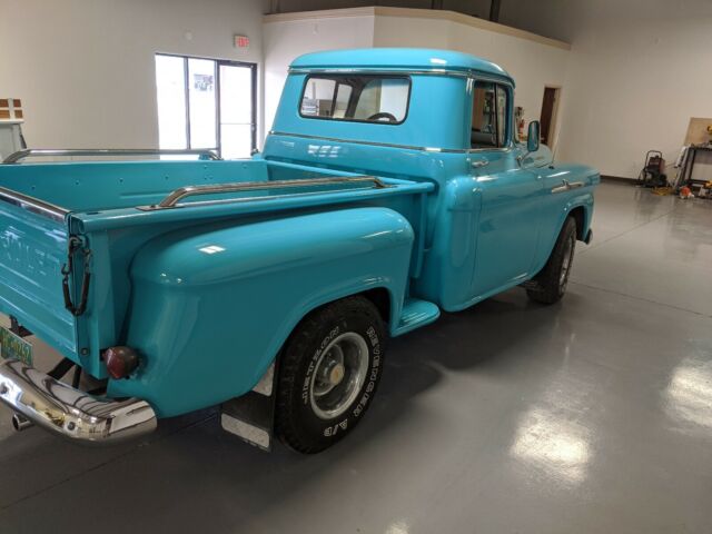 Chevrolet 3100 1958 image number 24