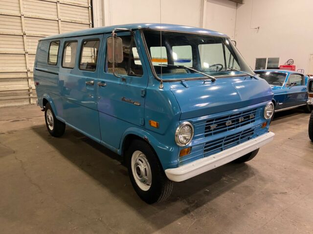 Ford E-Series Van 1974 image number 27