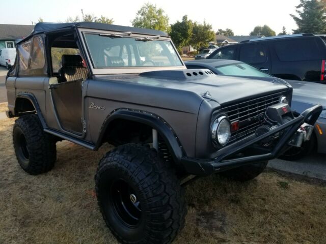 Ford Bronco 1966 image number 28