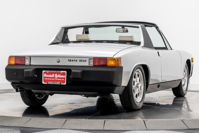 Porsche 914 1976 image number 31