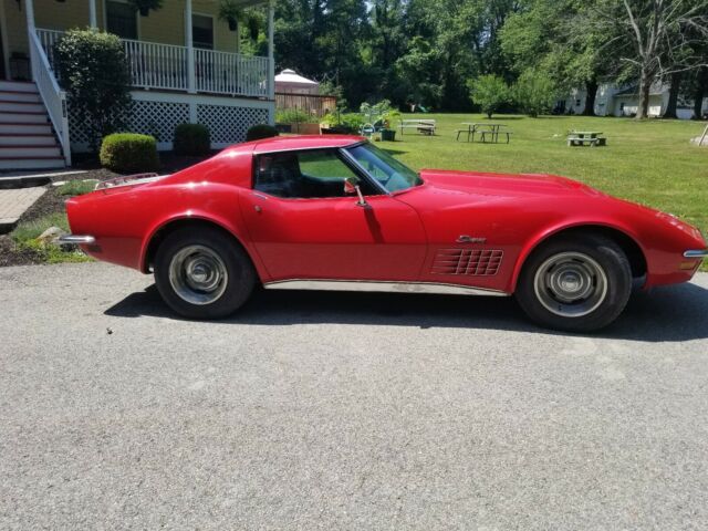 Chevrolet Corvette C3 1972 image number 18