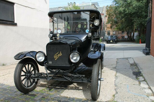 Ford Model T 1919 image number 30