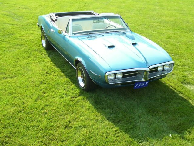 Pontiac Firebird 1967 image number 18