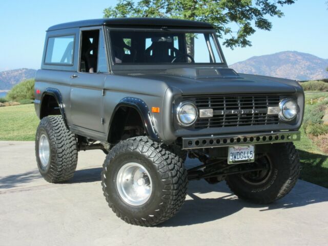 Ford Bronco 1972 image number 10