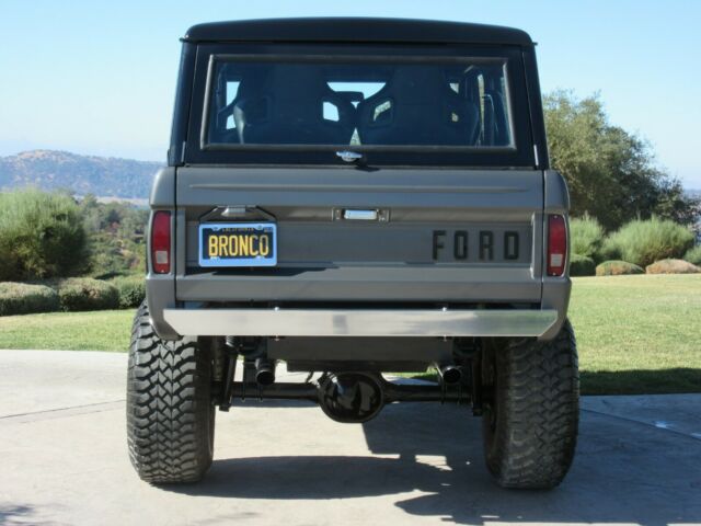 Ford Bronco 1972 image number 30