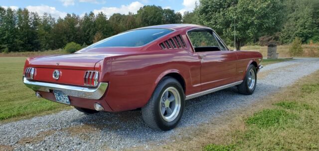 Ford Mustang 1965 image number 27