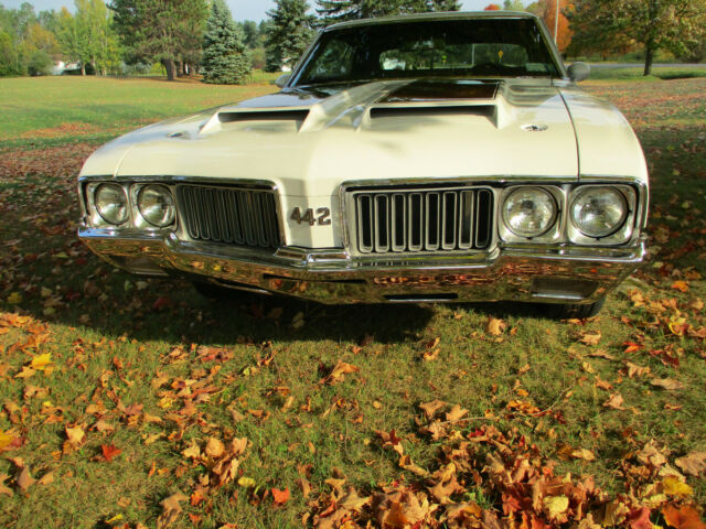 Oldsmobile 442 1970 image number 27