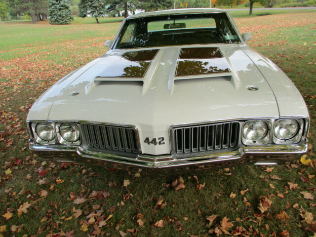 Oldsmobile 442 1970 image number 37