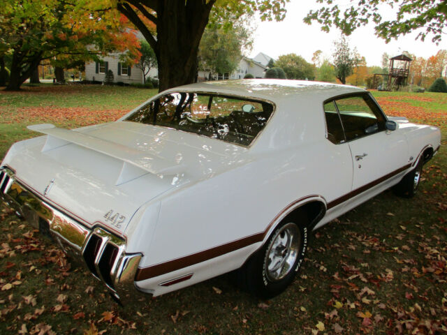 Oldsmobile 442 1970 image number 45