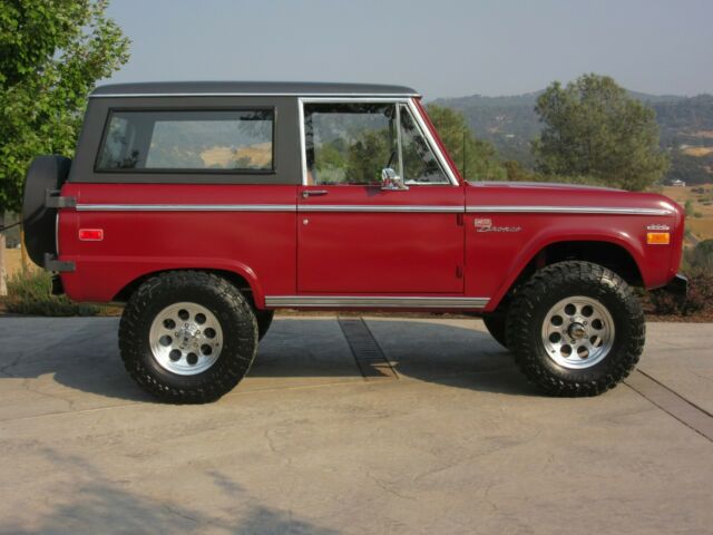 Ford Bronco 1970 image number 6