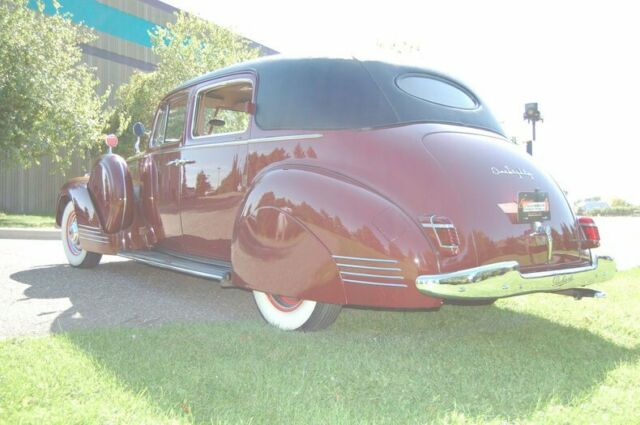 Packard Super Eight 180 Formal Sedan 1941 image number 7