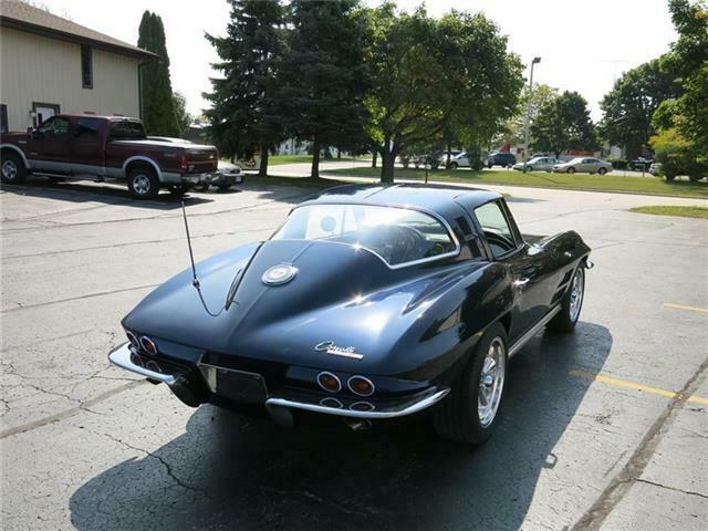 Chevrolet Corvette Coupe, L76 1964 image number 10