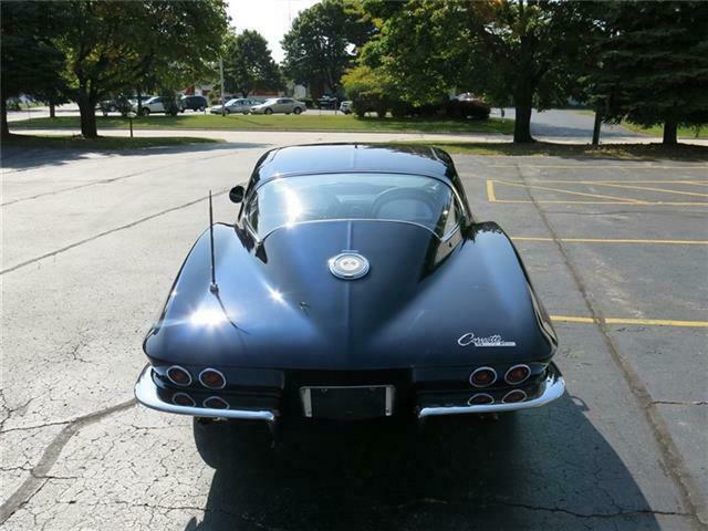 Chevrolet Corvette Coupe, L76 1964 image number 33