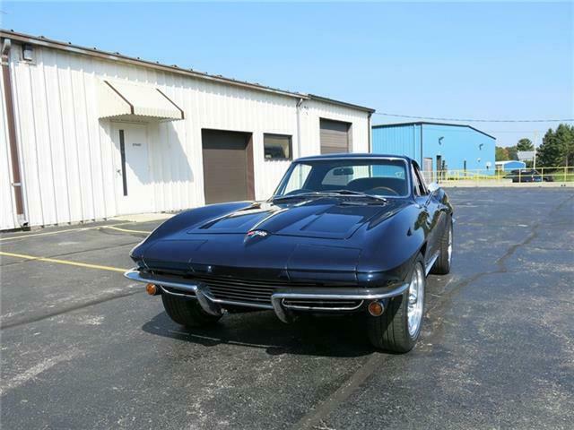 Chevrolet Corvette Coupe, L76 1964 image number 46